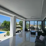Villa Valeriya Vista Al Mar Marbella