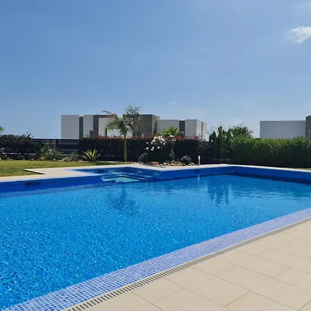 Valeriya Vista Al Mar * マルベーリャ