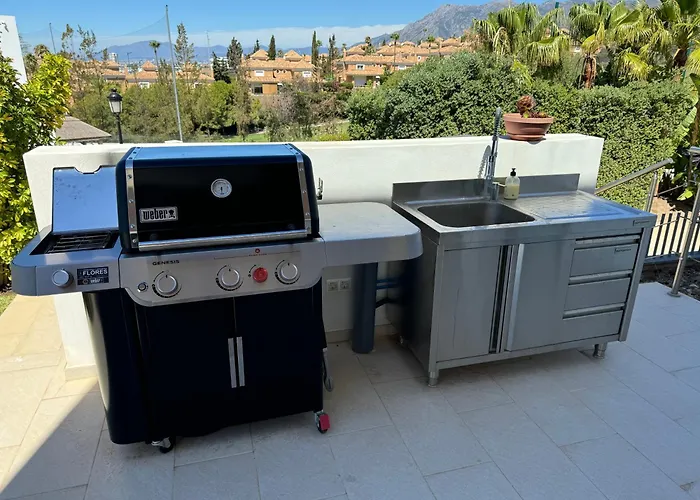 Vila Valeriya Vista Al Mar Marbella