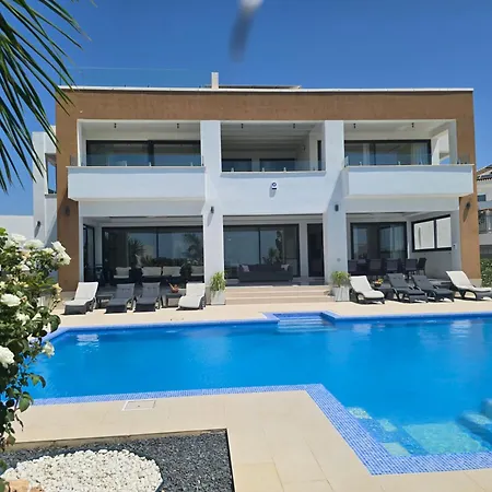 Valeriya Vista Al Mar Villa *