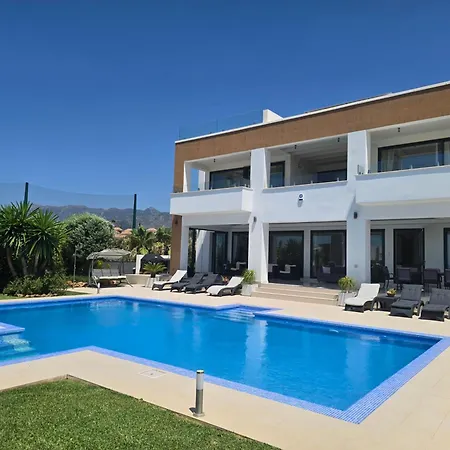 Villa Valeriya Vista Al Mar