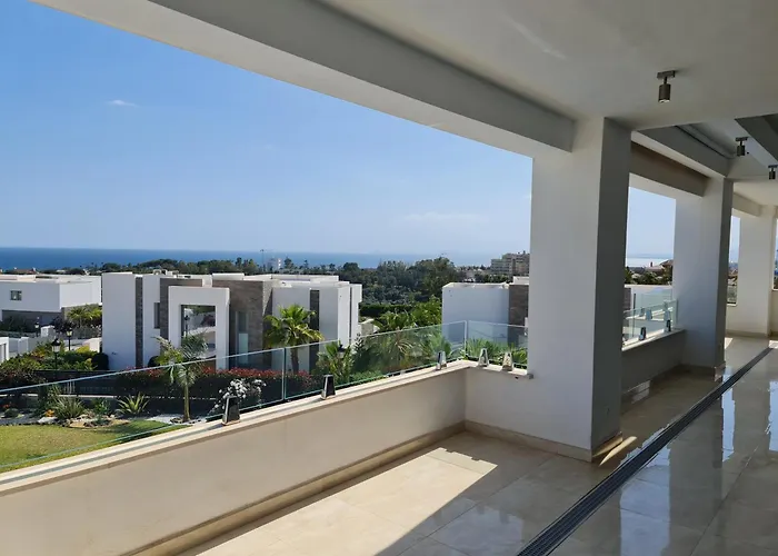 Valeriya Vista Al Mar *