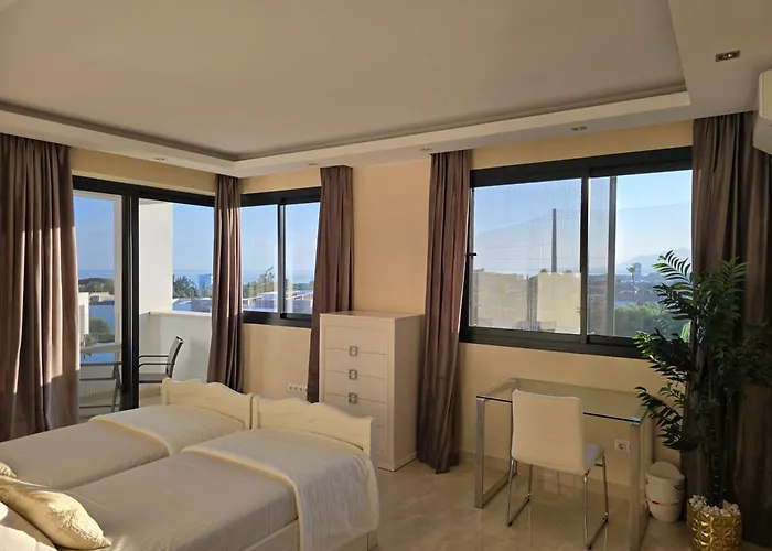Villa Valeriya Vista Al Mar